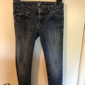 Skinny jeans
